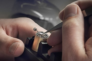 杭州积家名表官方售后保养服务